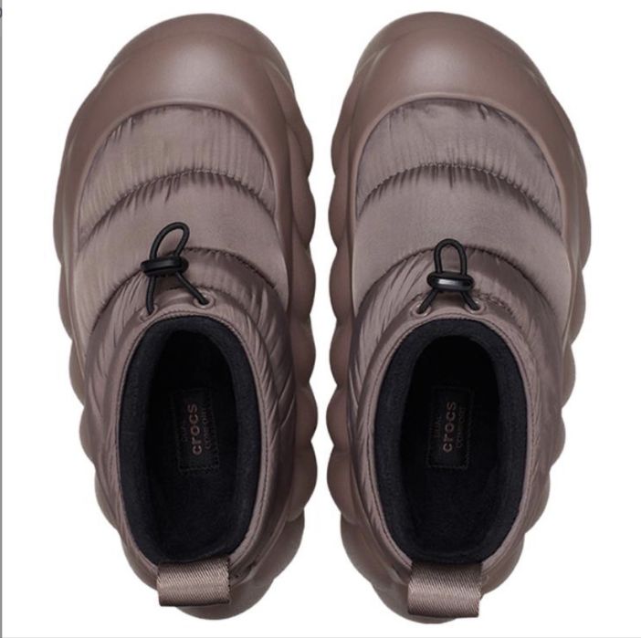 Crocs Overpuff Shorty Truffle