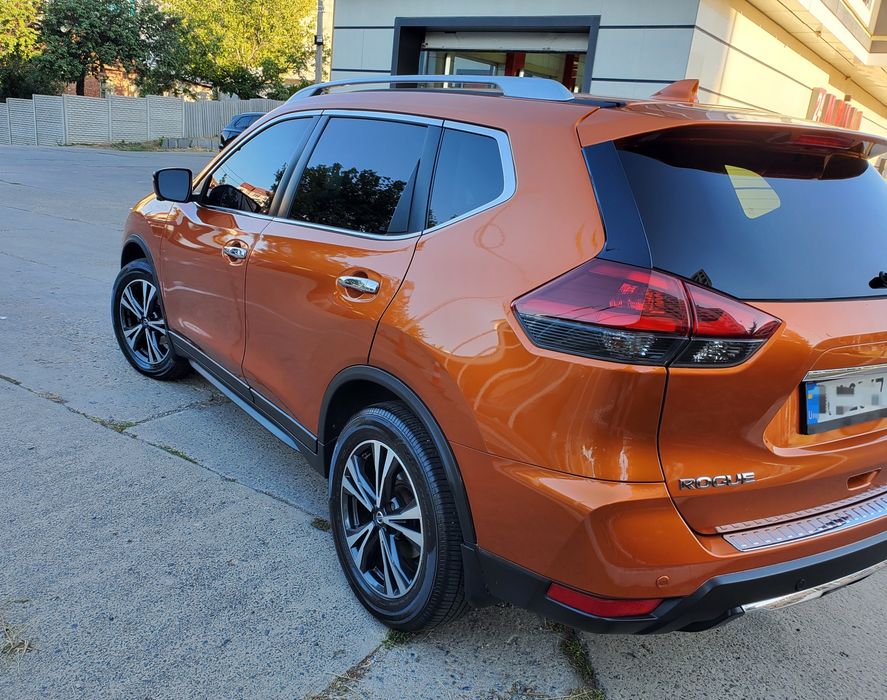 Nissan rogue  2019