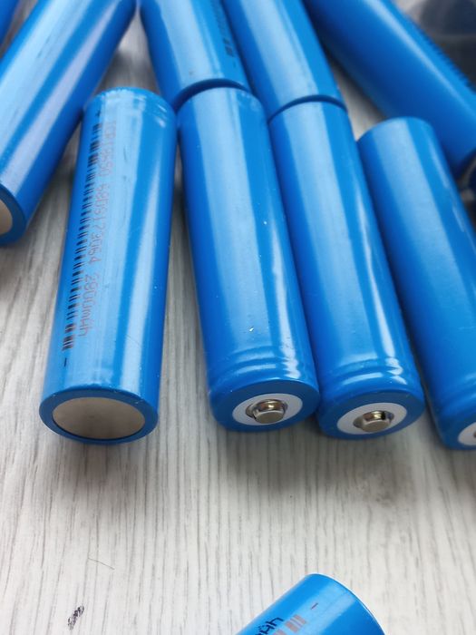 Аккумулятор 18650 3.7V 2800 mAч опт 35 грн вес 43гр новые: 50 грн ...