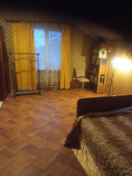 АН Сдается пол дома  центр