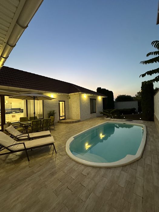 Посуточно дом в Совиньоне