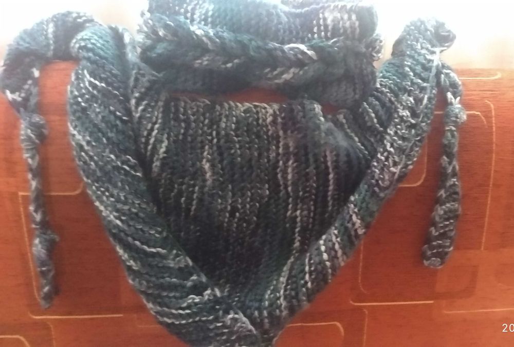 ręcznie robione, zestaw z opaską i szalikiem