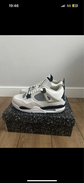 Jordan 4 military black