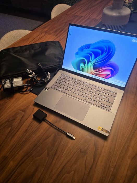 Acer Swift 14" Touchscreen 16GB 1TB Snapdragon AI Copilot. Troca/retoma. Fatura, garantia