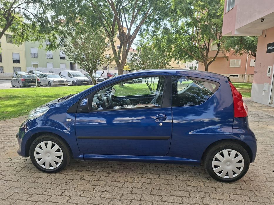 Peugeot 107 Versão blue