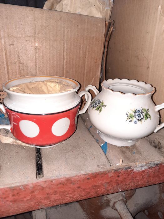 Фарфоровий посуд