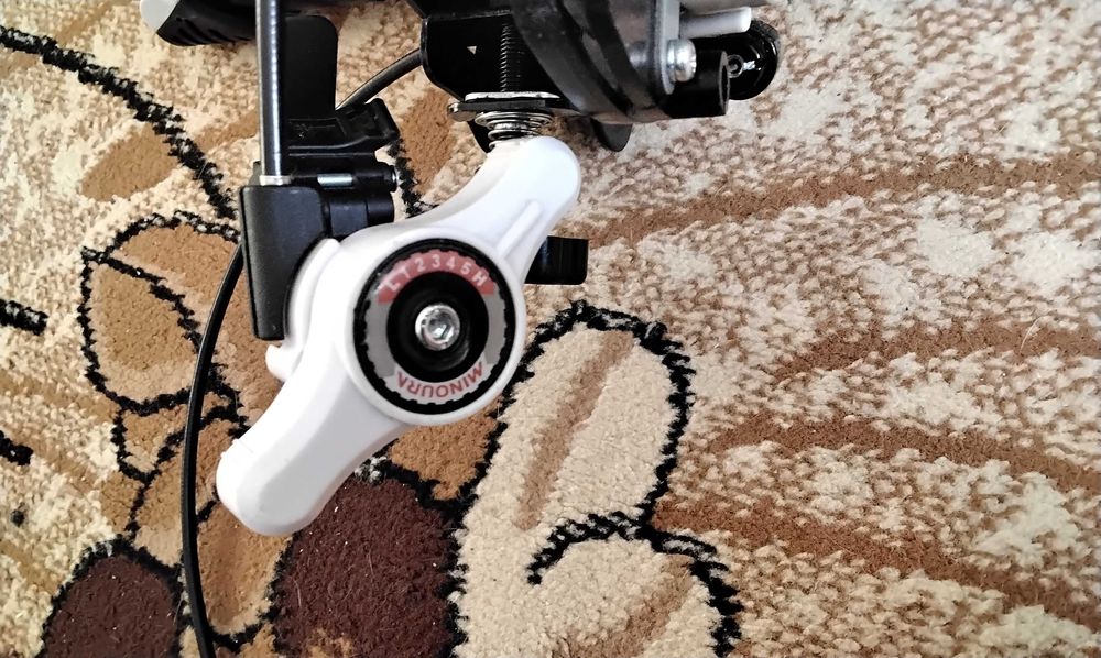 Трейнер Minoura MagTurbo B60 велостанок велотренажер