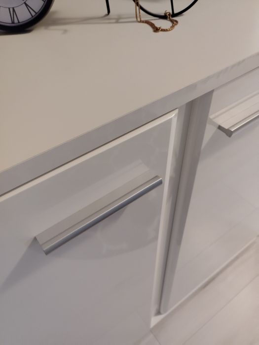 Komoda biała połysk