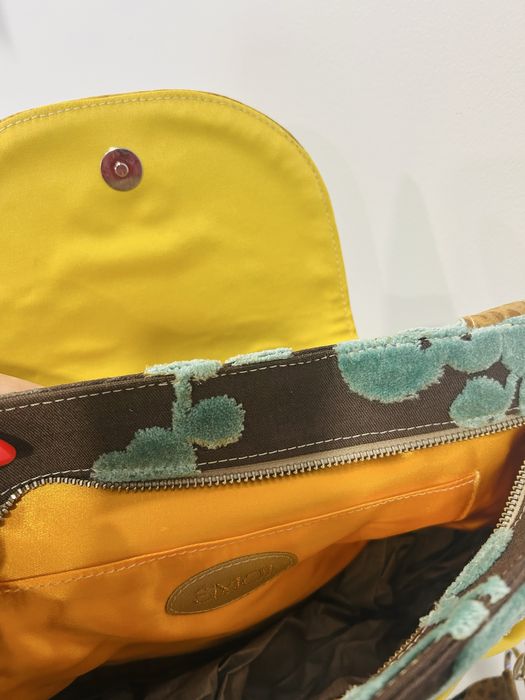 Mala  de ombro ÉMOI  nova, em tecido com apontamentos em pele