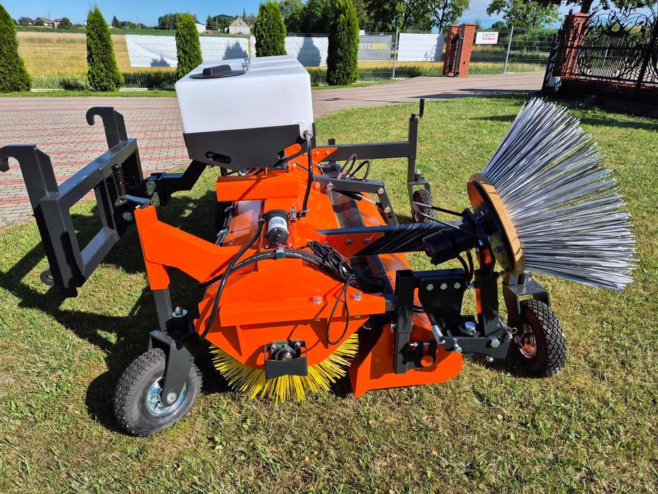 Zamiatarka do ładowarki JCB, moc. Q-fit, Fabrycznie Nowa, 2.4m szer.