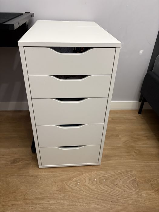 Biurko Ikea z szafka