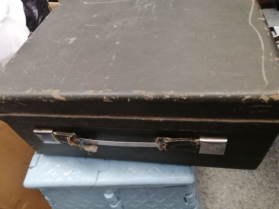 Чемодан для шлаковые пластинок