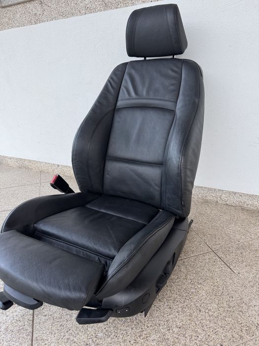 Conjunto de Bancos Pack M  BMW E92 – Pele Preta / Aquecidos / Elétricos