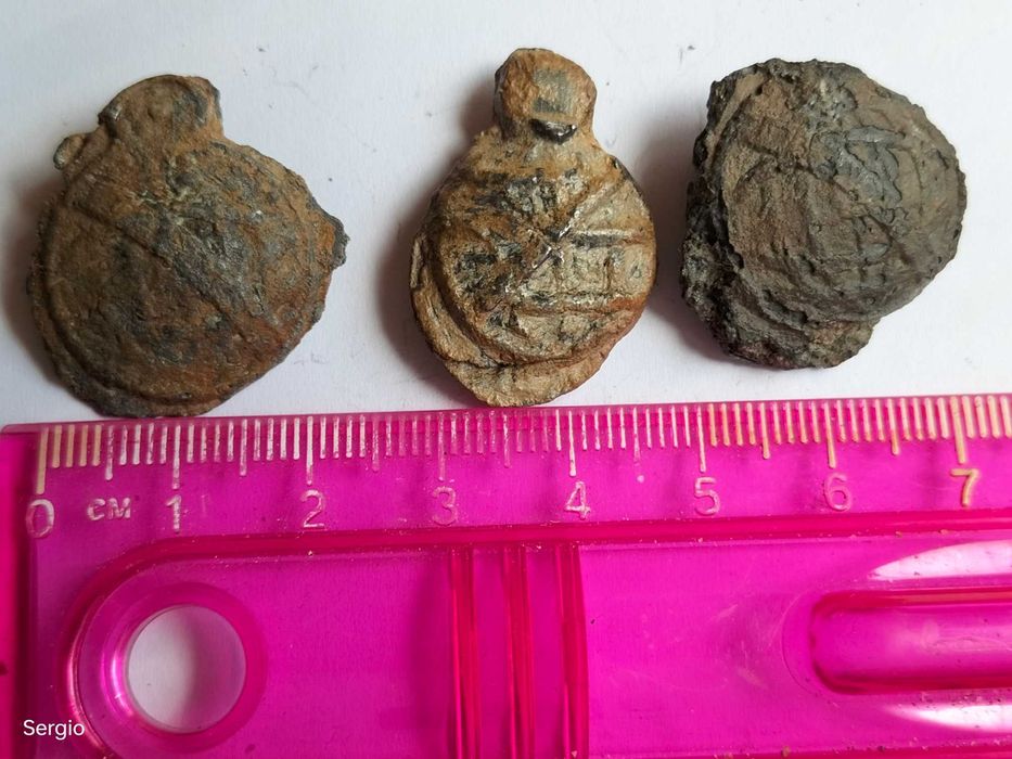 Selos (chumbo)   Лот 247