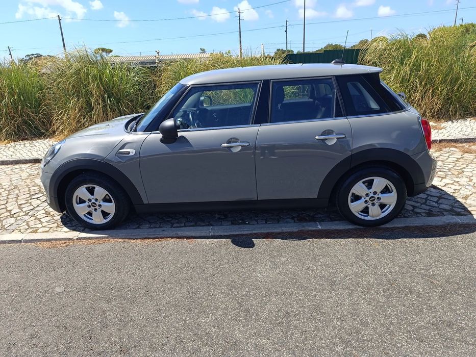 MINI 5 Portas One
