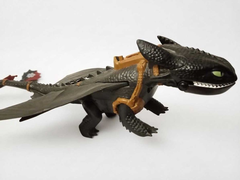 Фігурка Беззубик (Toothless) із м/ф «Як приручить дракона» — рухомі елементи. 51 см.