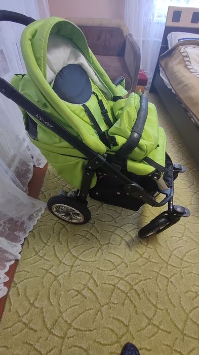 Продається дитяча коляска Ку - 001