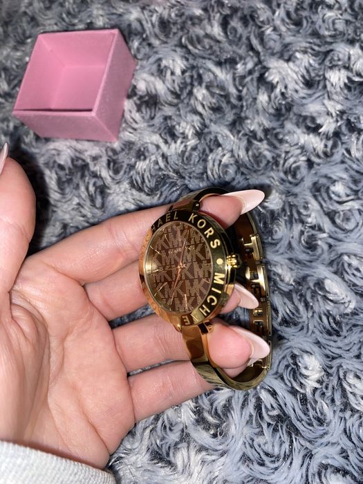 Michael Kors - złoty zegarek