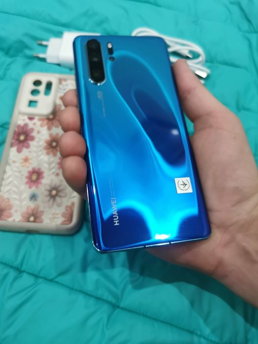 T Huawei p30 pro super stan