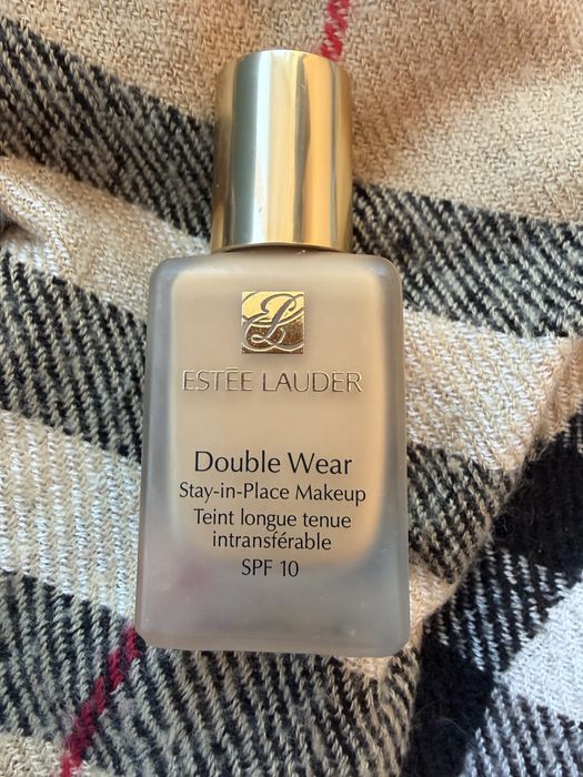 Estee Lauder Double Wear Stay-in-Place Makeup SPF10, 3W2 cashew, 30 ml