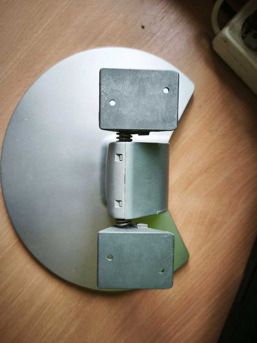 Подставка/под телевизор или монитор