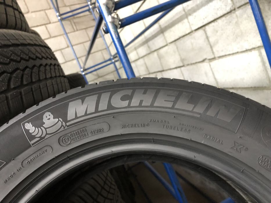 Літні шини 215/60 R17 MICHELIN