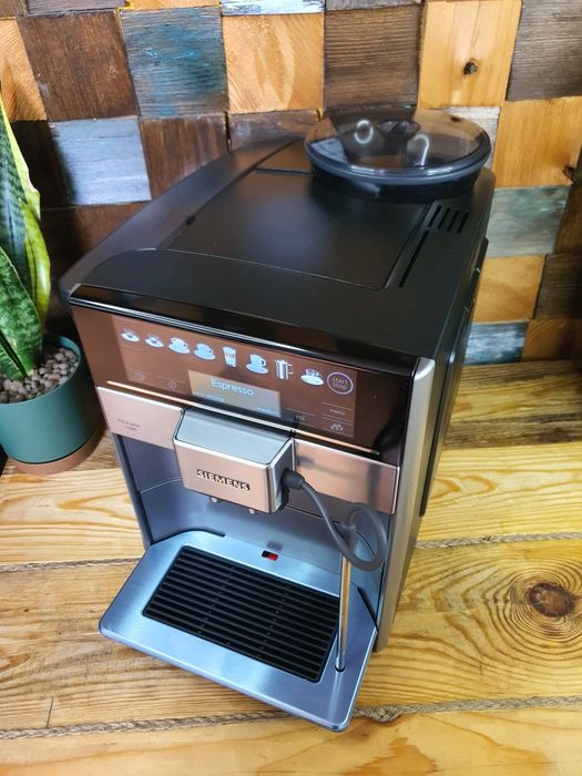 Jak nowy z gwarancją 3 miesiące! ekspres Siemens eq.6 s500+