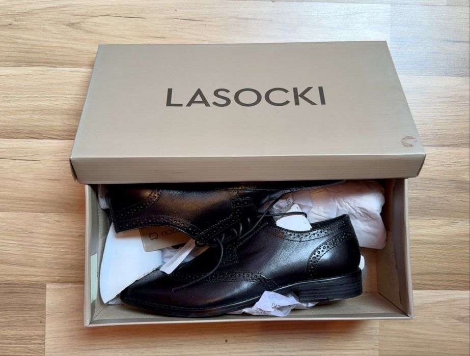 Buty Lasocki 41 styl oksfordy