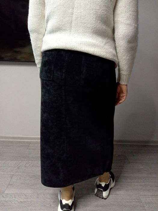Розкішна вельветова спідниця