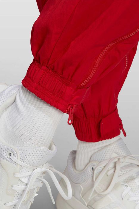 Adidas фирменные штаны за пол цены