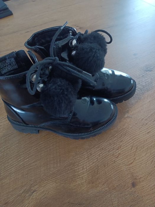 Buty zimowe Reserved