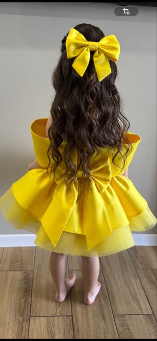 Святкова дитяча  сукня