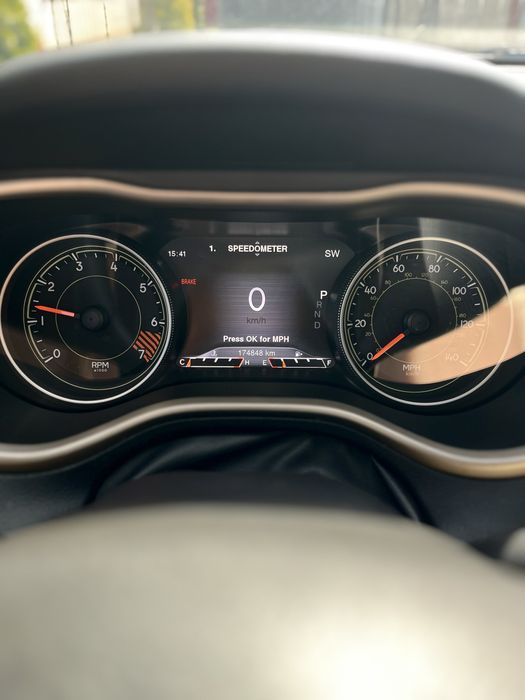 Jeep Cherokee 2.4