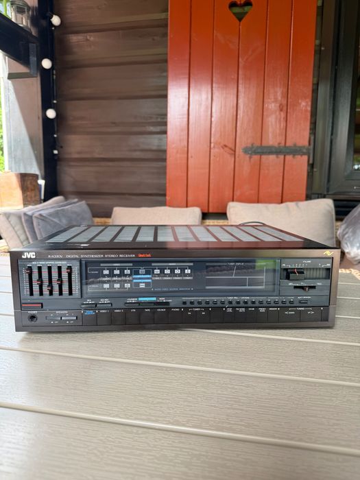 Amplituner JVC R-X 330V 2x 60W + equalizer