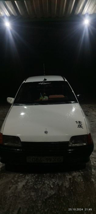 Продам опель кадет