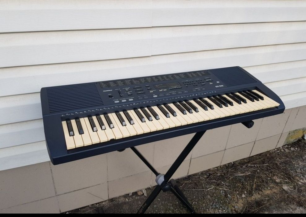 Синтезатор HOHNER KS61 на 61 клавішу, б/у