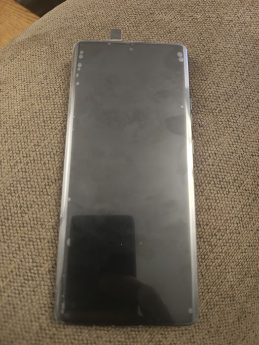 Ramka z szybką i akcesoriami do Motorola Edge 50 ultra forest grey