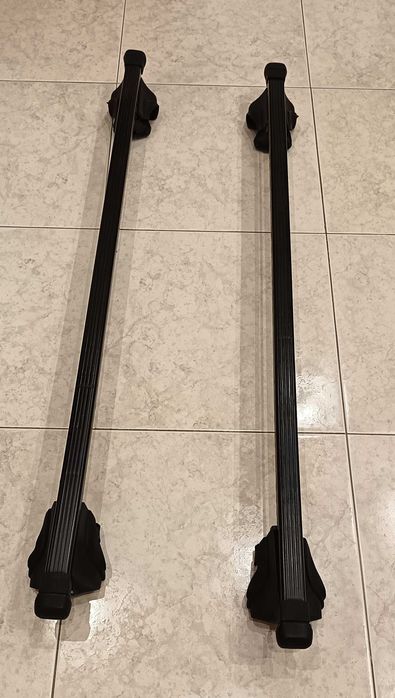 Barras Thule, pretas, para calhas de bicicleta, em ótimo estado