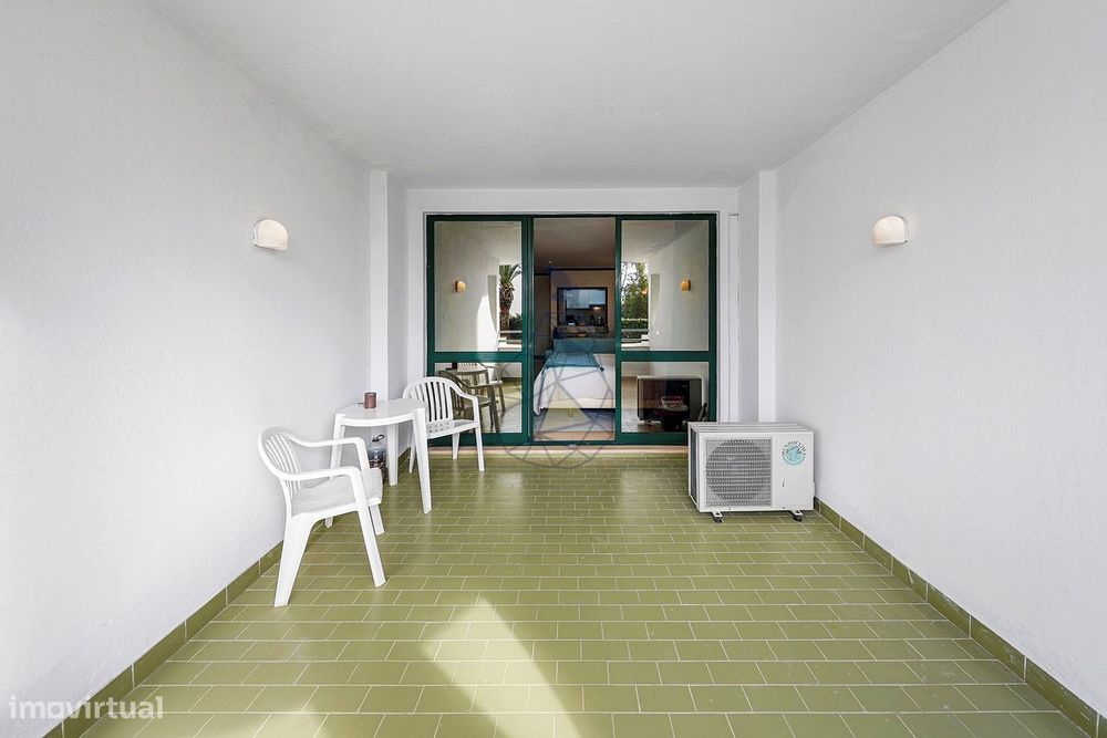 Apartamento T0 Mobilado e Equipado em Albufeira