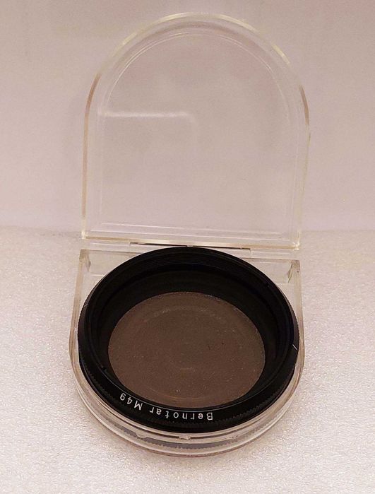 Filtr polaryzacyjny BERNOTAR fi 49 mm