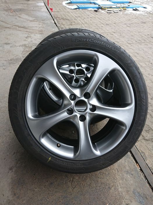 Felgi 17" z oponami 225/45 Ford Volvo Peugeot Citroen