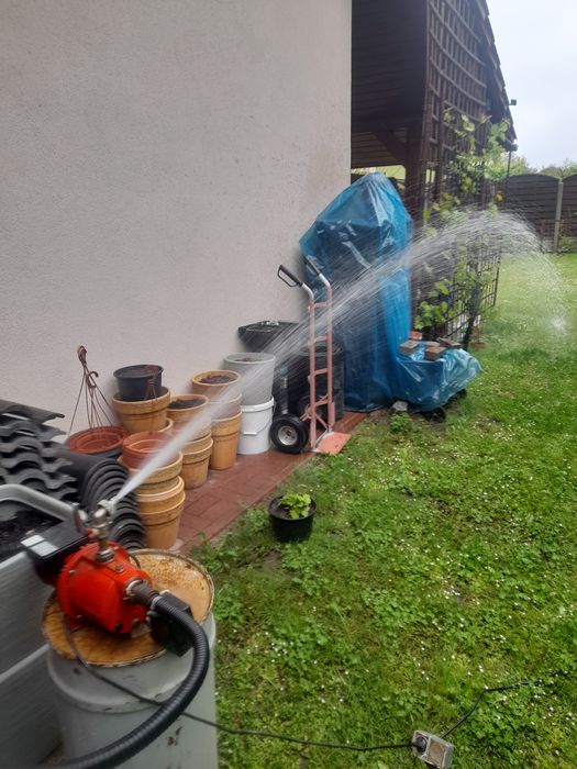 Pompa do wody ogrodowa  willo gardena 800w sprawna tanio