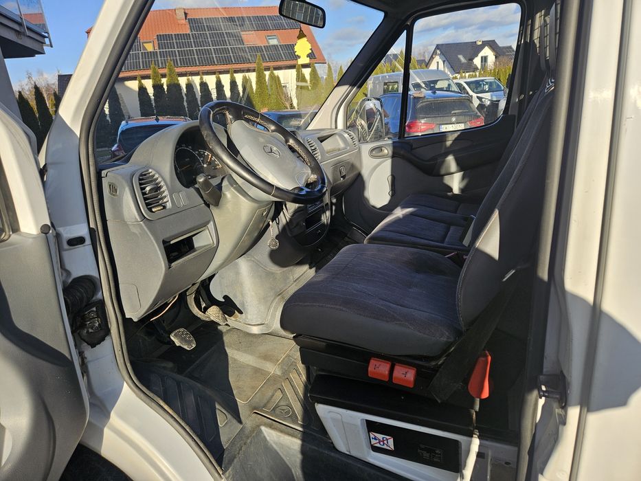 Mercedes Sprinter wywrotka bliźniak