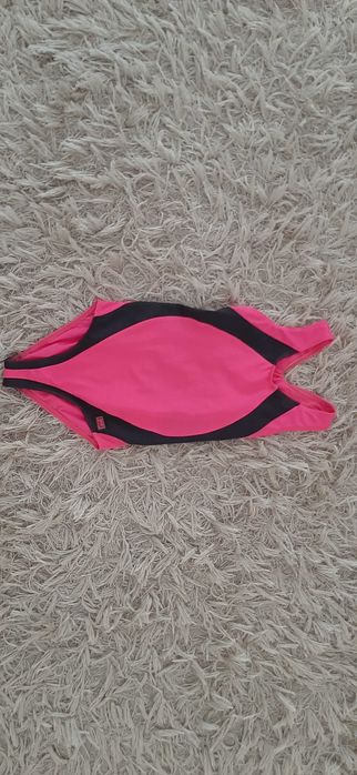 kostium Shepa strój jednoczęściowy basen 134 cm jak nowy