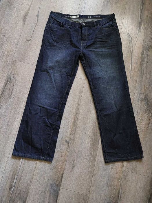 Качественные плотные мужские джинсы TU размер 42/32 (XXL)