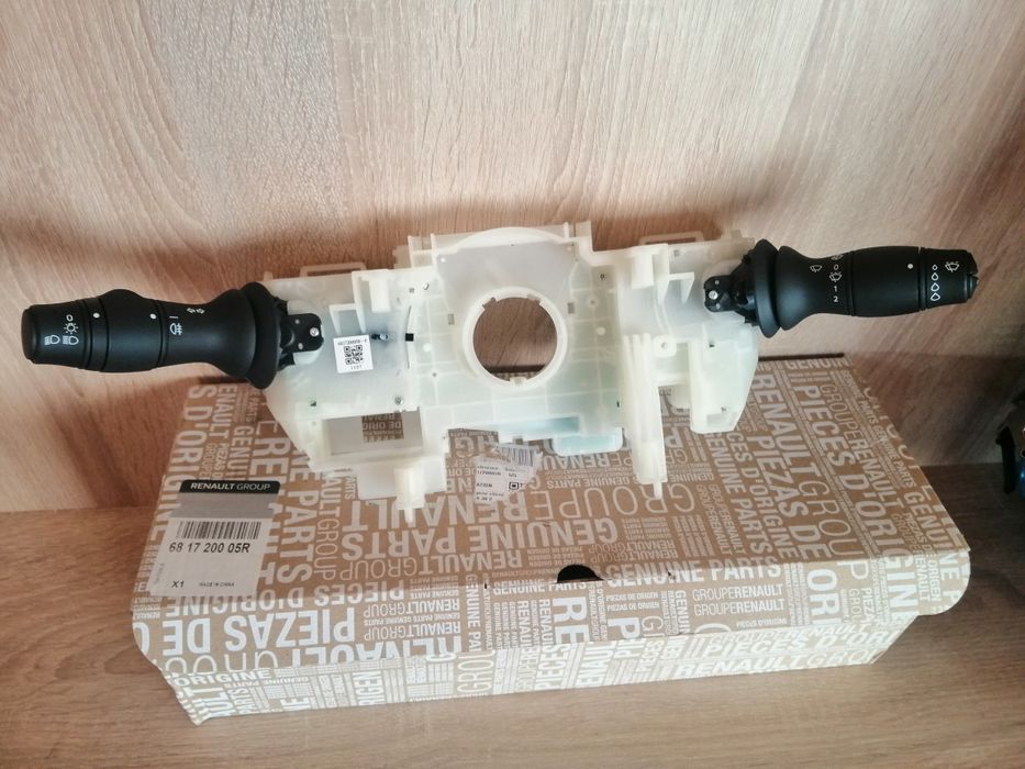 Гітара Рено Мастер 3(підрульовий перемикач)