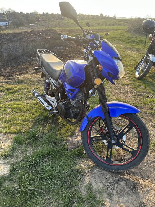 Продам VIPER 200