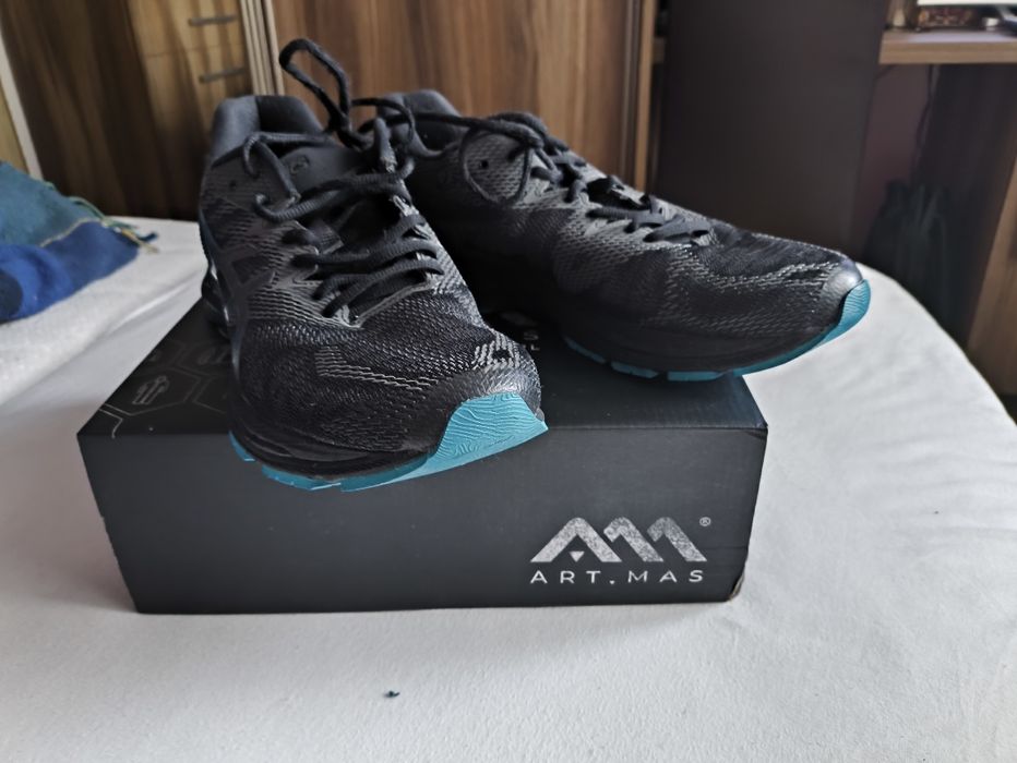 Buty Asics Nimbus 20  Lite Showr. 46.5