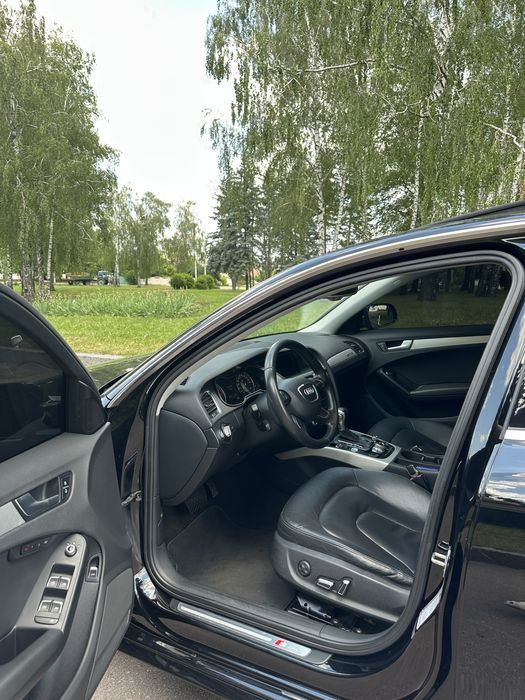 Продам Audi A4 B8