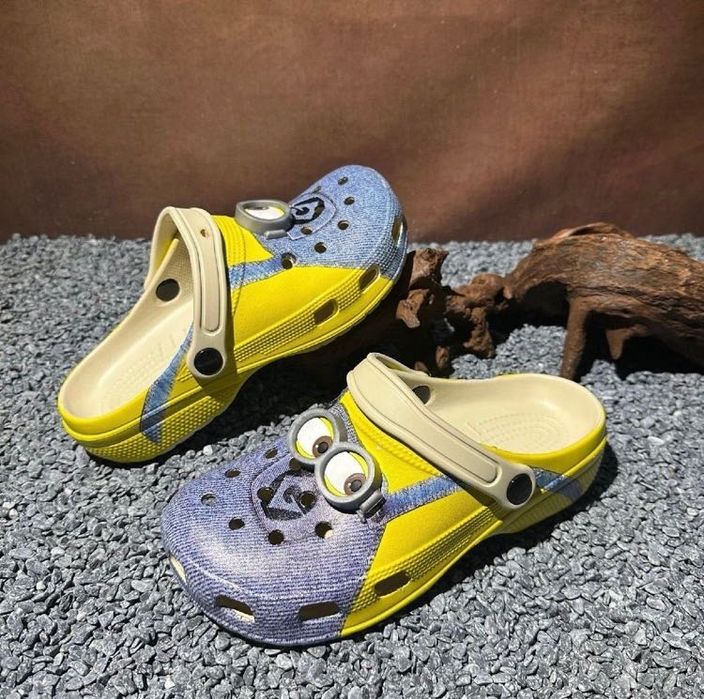 Крокси Міньйони Сrocs x Minions у жовто-синьому кольорі, Унісекс(42-43, 44-45).